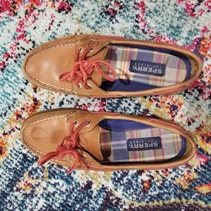 Sperry Top Sider - Light Brown w/ pink laces